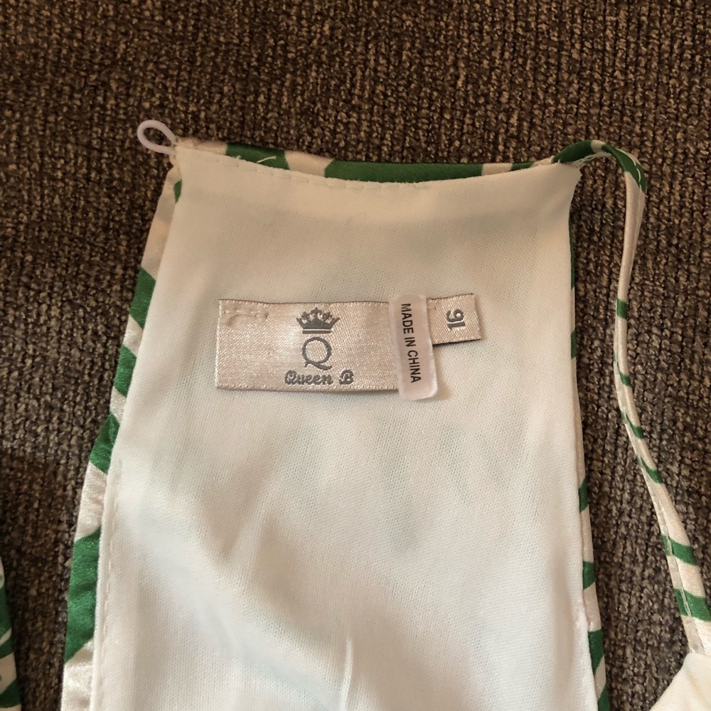 Queen Bee Maternity Dress View 2